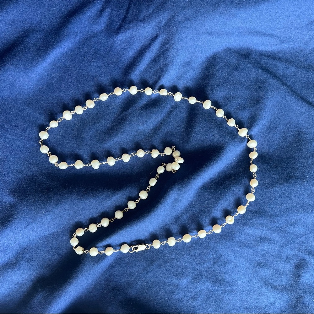 Elegant White Pearl Necklace